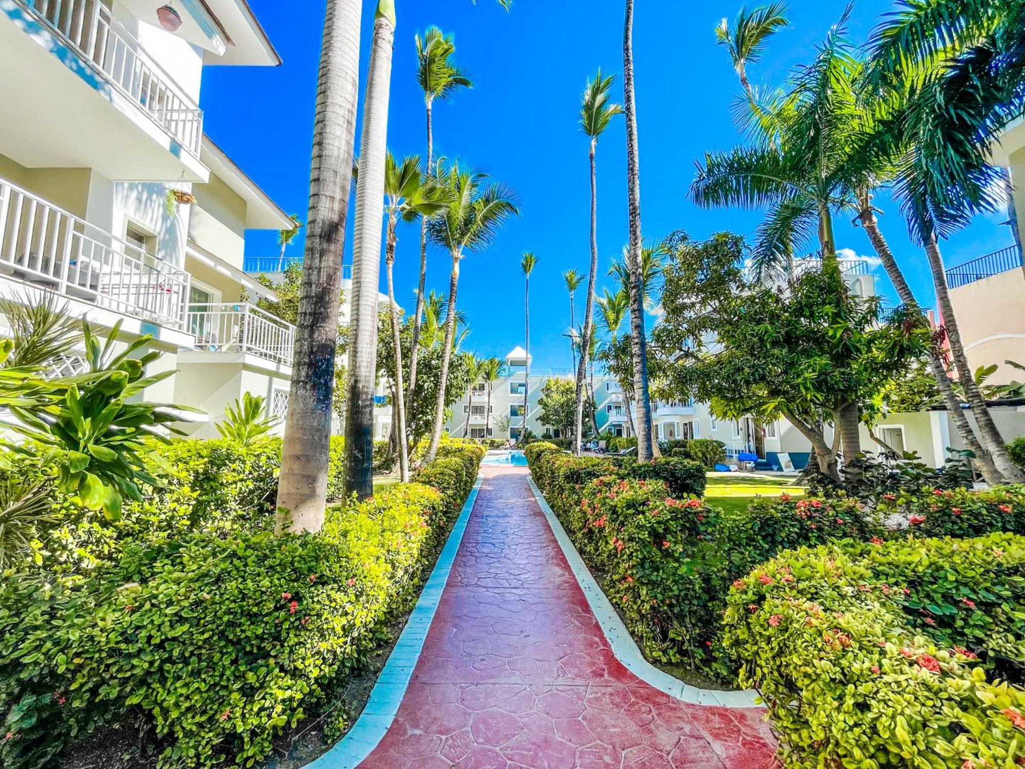 Tropical Adventures Sol Caribe Studios Suites Bavaro Beach & Pool Punta Cana Esterno foto