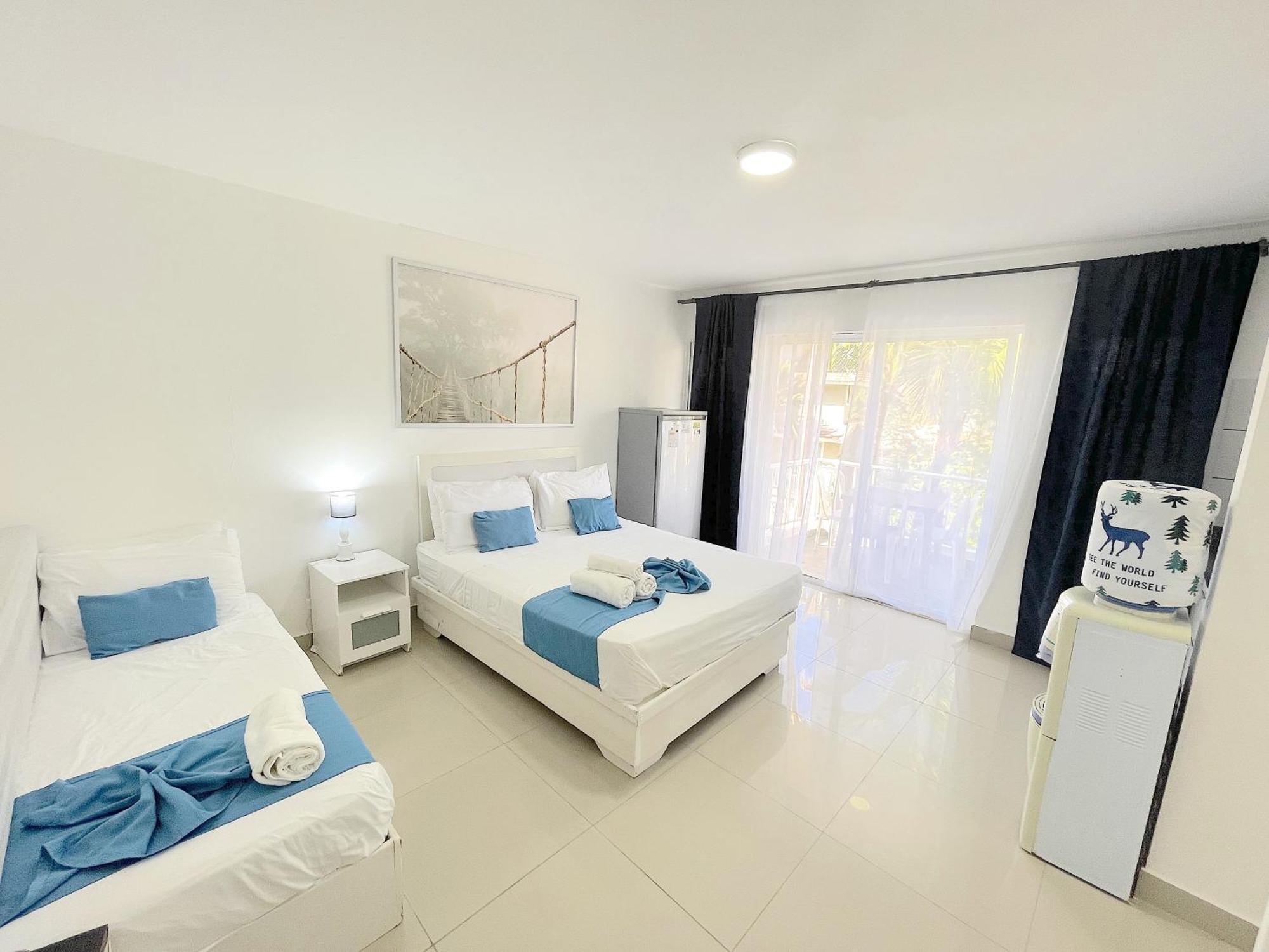 Tropical Adventures Sol Caribe Studios Suites Bavaro Beach & Pool Punta Cana Esterno foto
