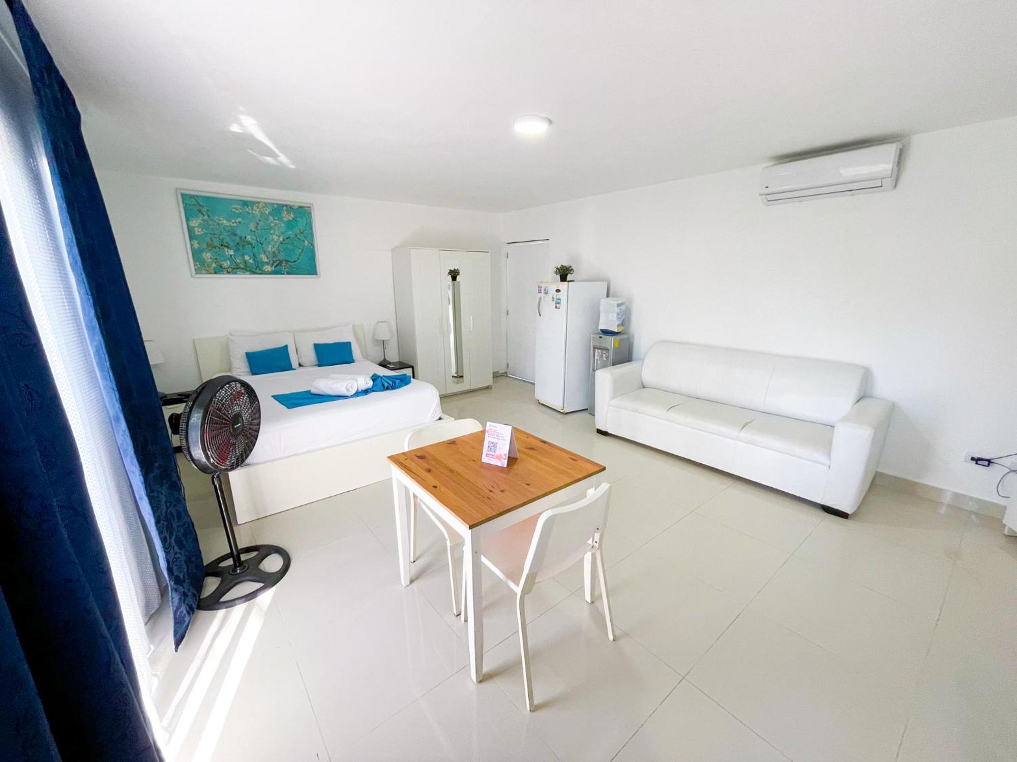 Tropical Adventures Sol Caribe Studios Suites Bavaro Beach & Pool Punta Cana Esterno foto