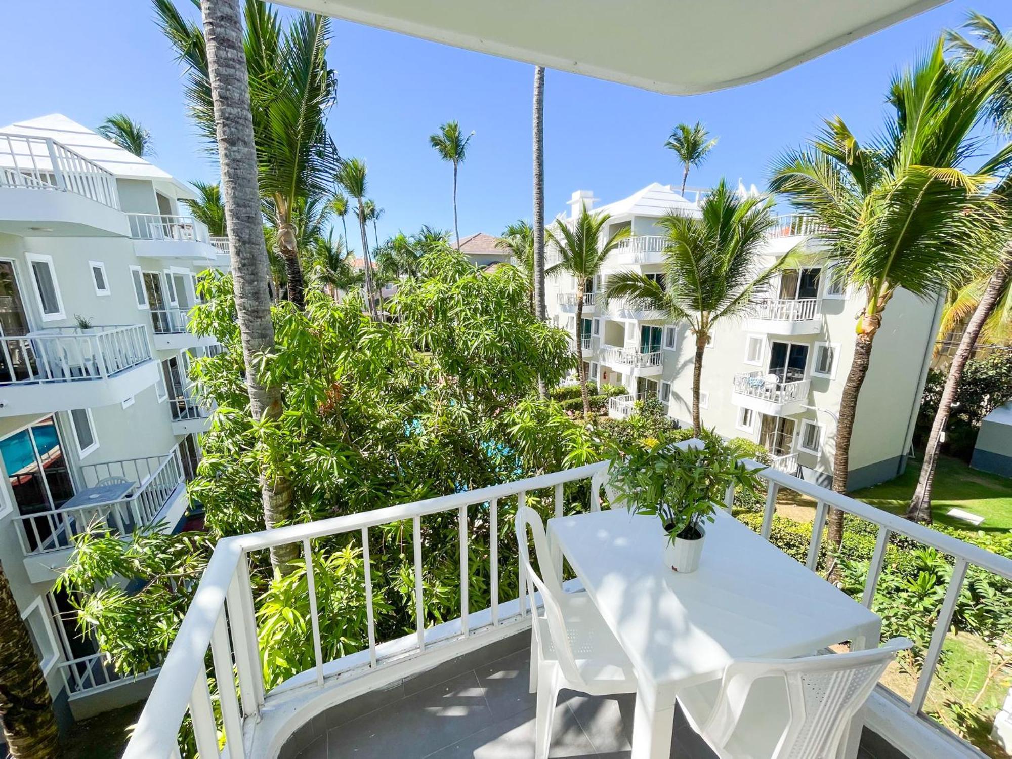 Tropical Adventures Sol Caribe Studios Suites Bavaro Beach & Pool Punta Cana Esterno foto