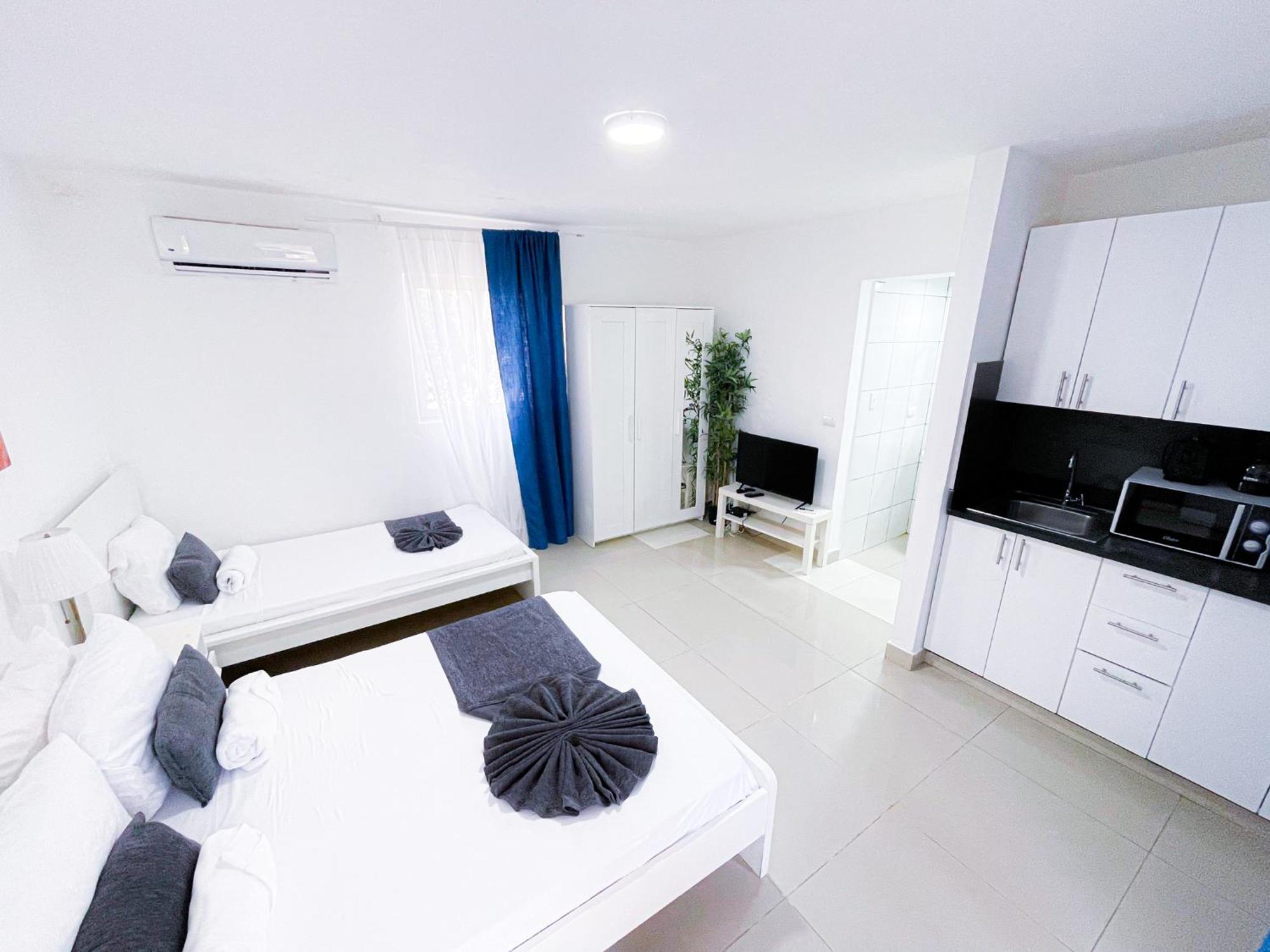 Tropical Adventures Sol Caribe Studios Suites Bavaro Beach & Pool Punta Cana Esterno foto
