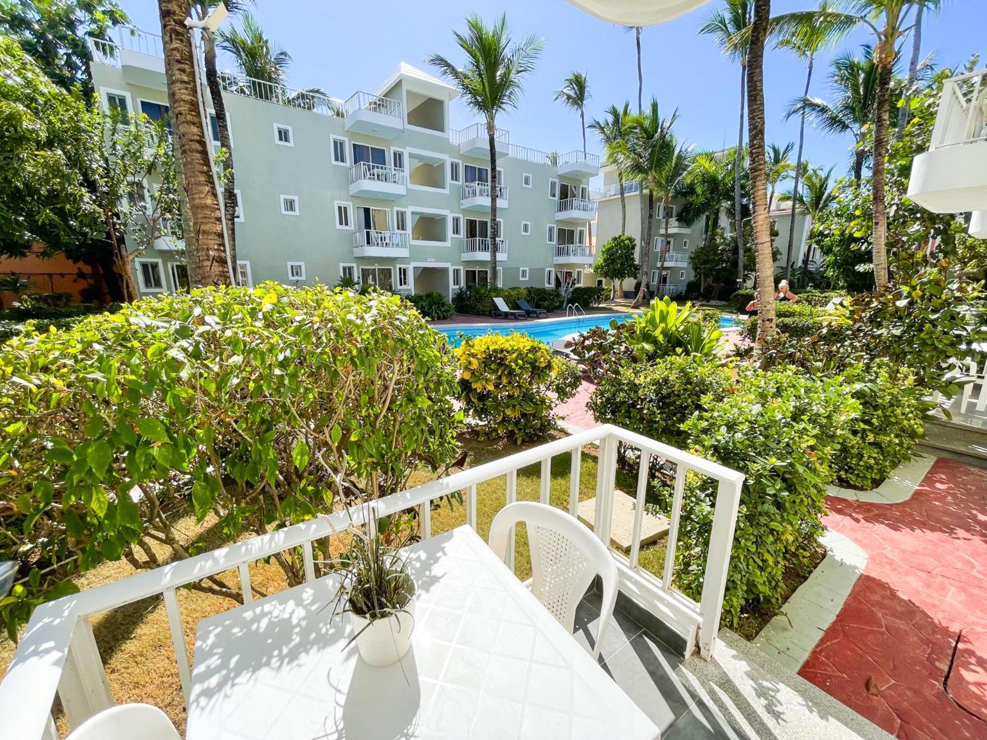 Tropical Adventures Sol Caribe Studios Suites Bavaro Beach & Pool Punta Cana Esterno foto